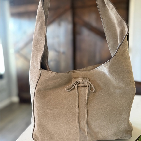 Lucky Brand Beige Shoulder Bag - Picture 15 of 15